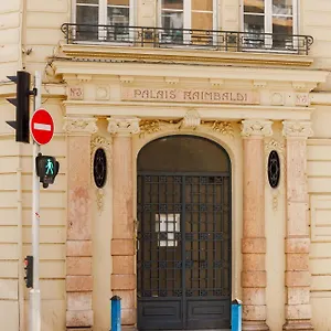 https://altea.fr-provencehotel.com