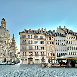 https://apt-neumarkt.hotelindresden.net